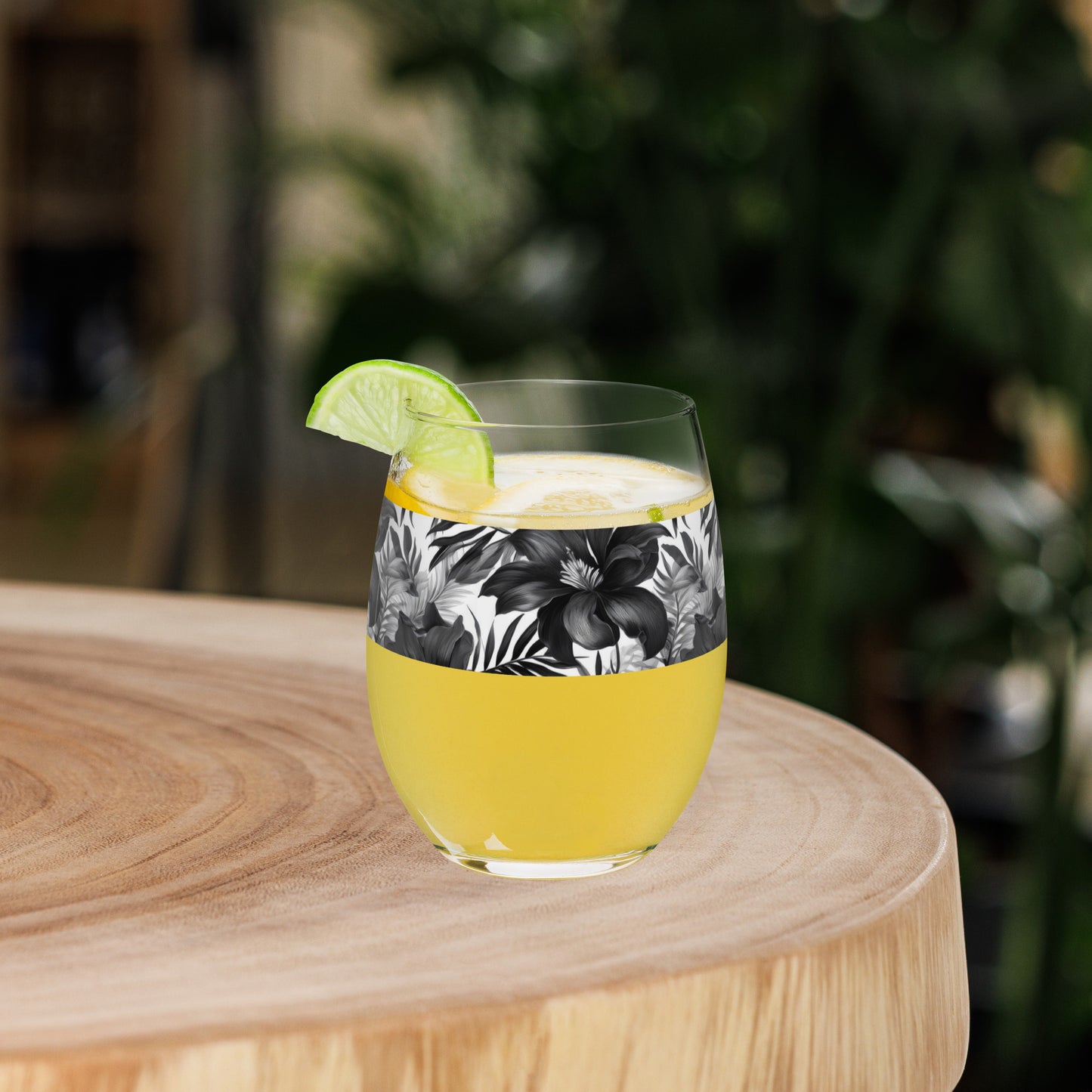 Midnight Oasis 15 oz. Stemless Wine Glass